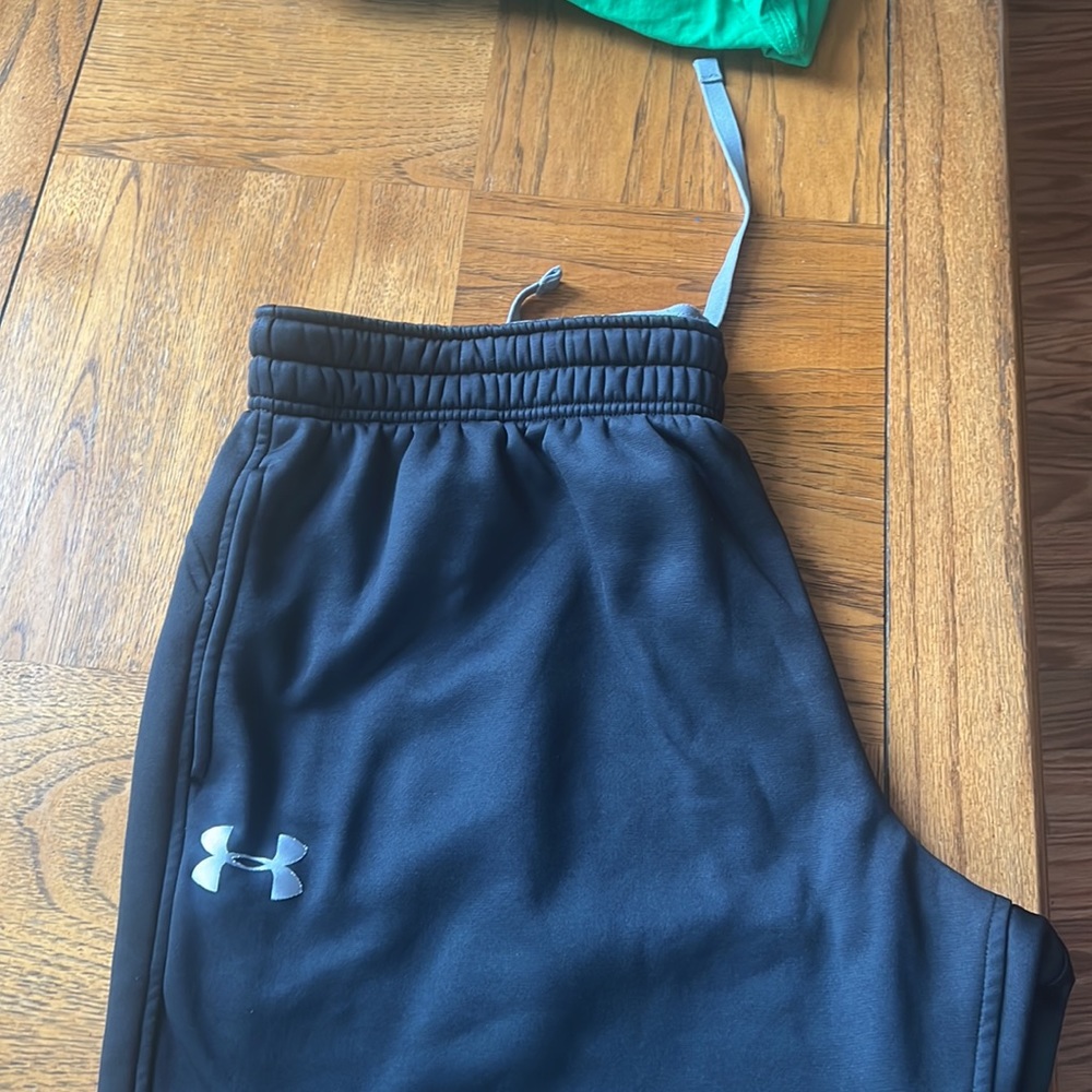 Sweat pants